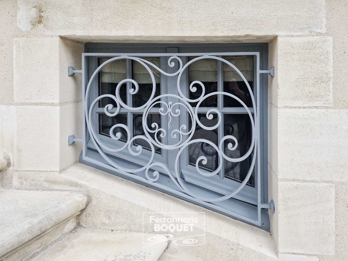 APPUIS-FENÊTRES DÉFENSE FENÊTRES