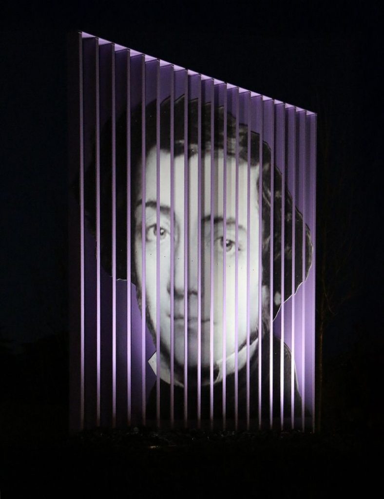 CHARLIE BOQUET GRANDES SCULPTURES