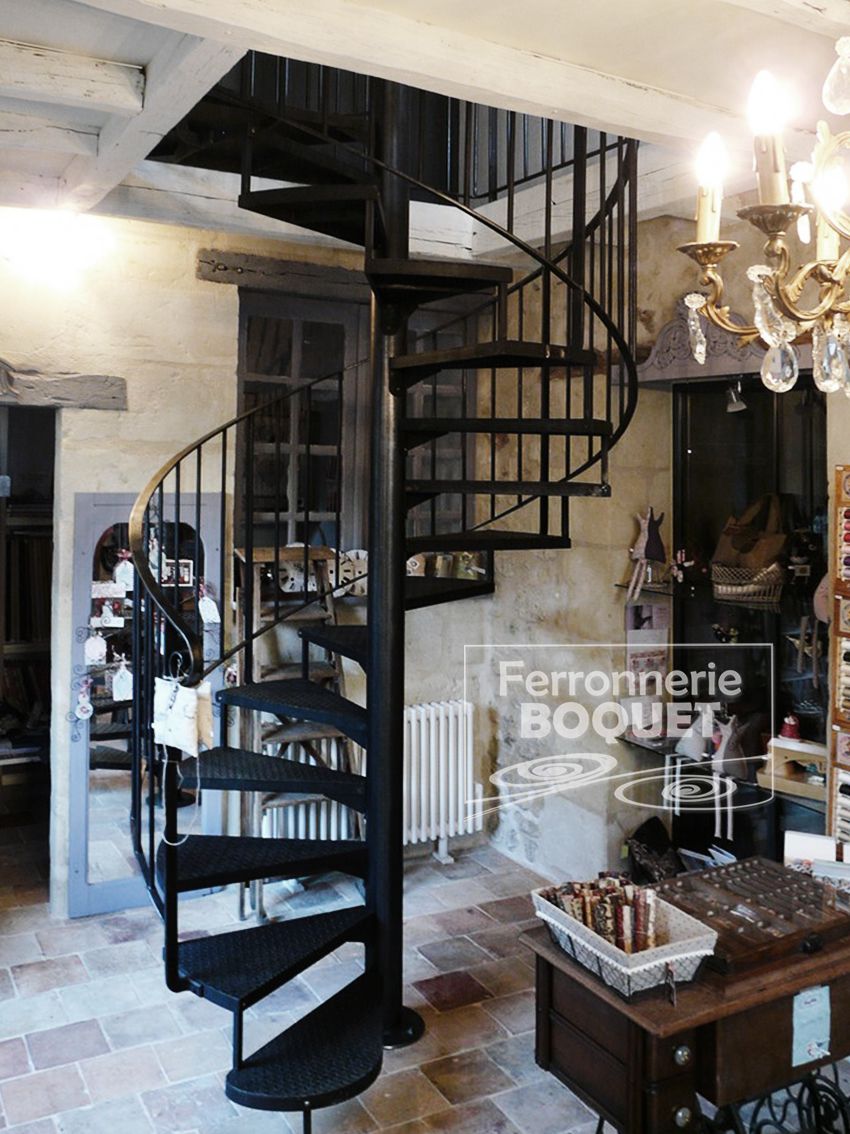 ESCALIERS FERRONNERIE BOQUET