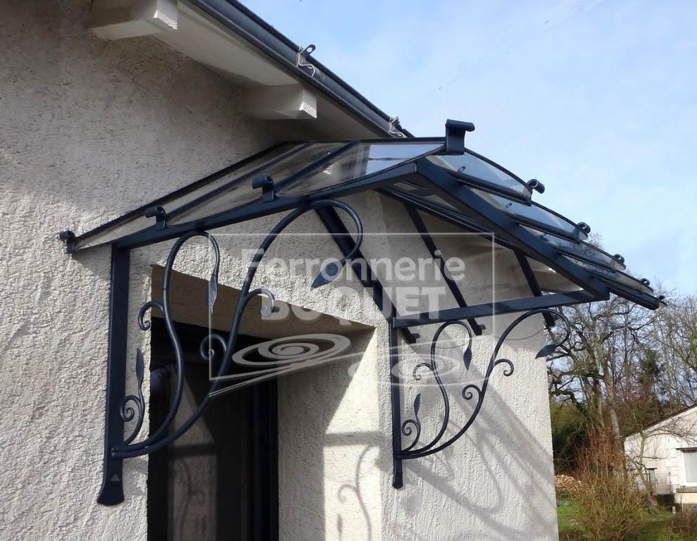 MARQUISES ET PERGOLAS FERRONNERIE BOQUET