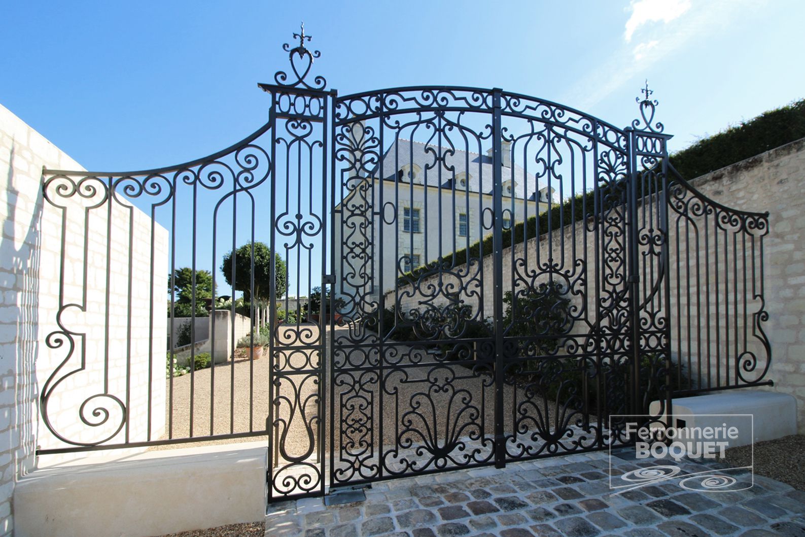 PORTAILS ET GRILLES FERRONNERIE BOQUET
