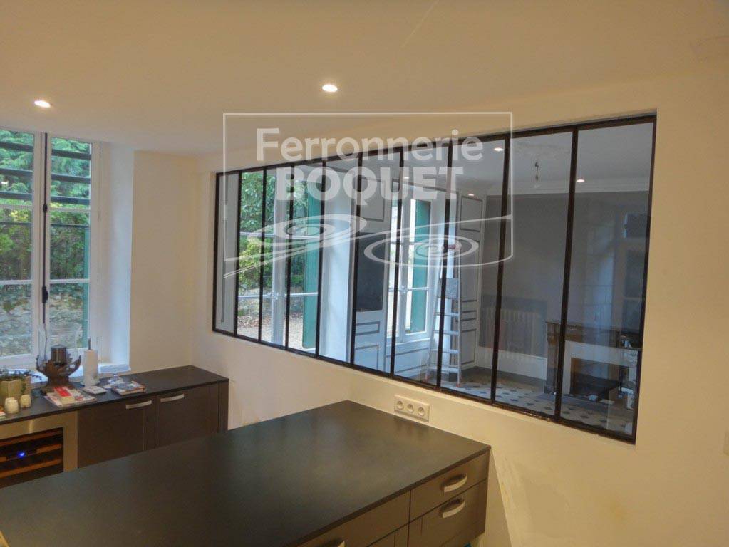 PORTES ET BAIES VITRÉES FERRONNERIE BOQUET